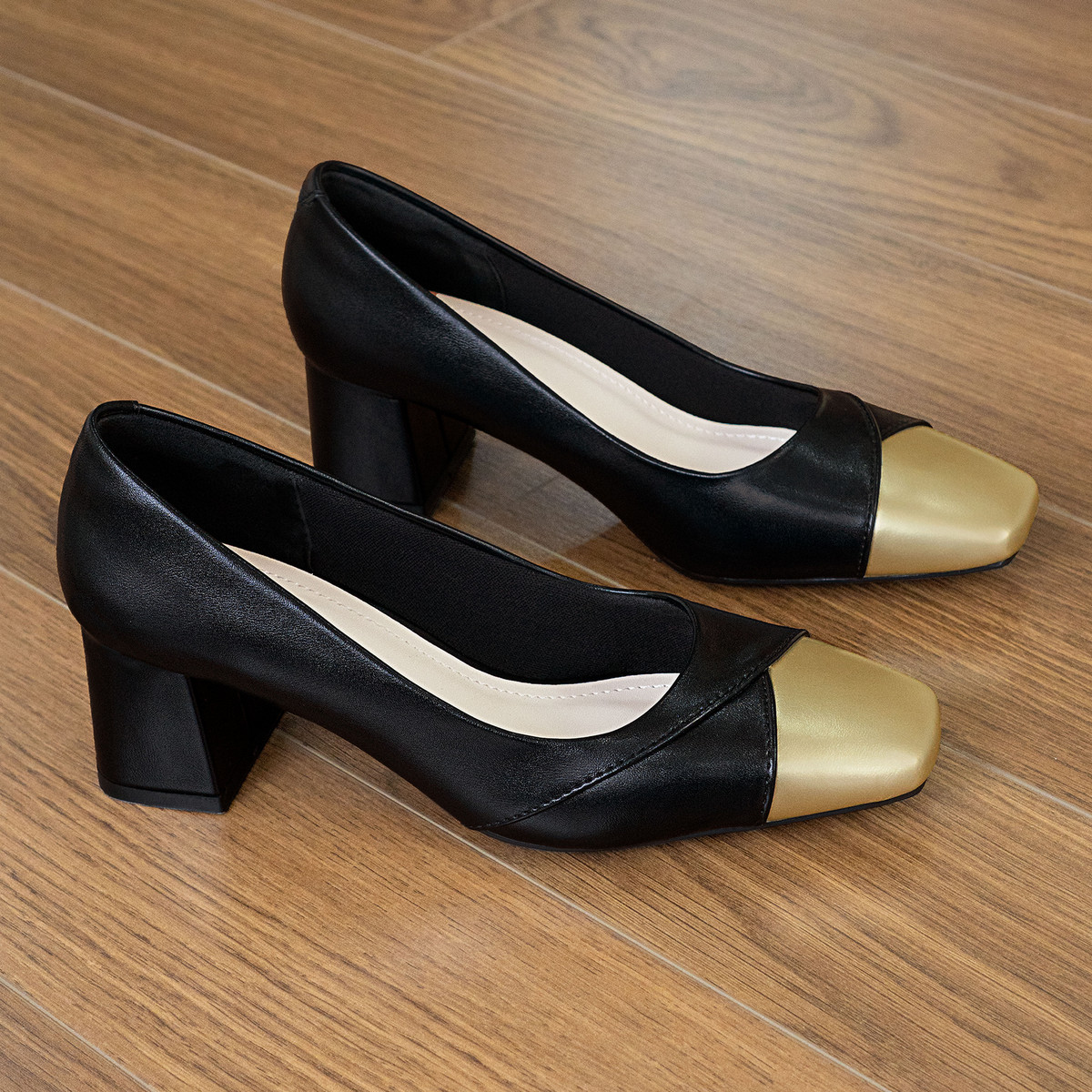 รองเท้าส้นสูงผู้หญิง DL0619