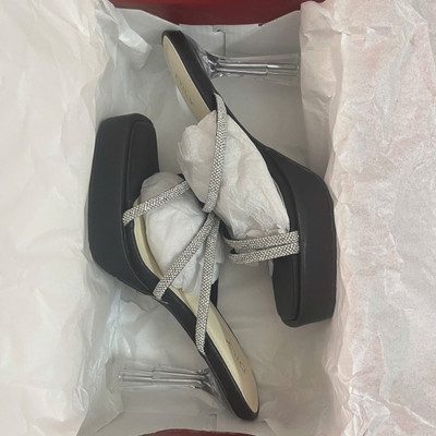 สีสัน: ดำ  / Size : 36