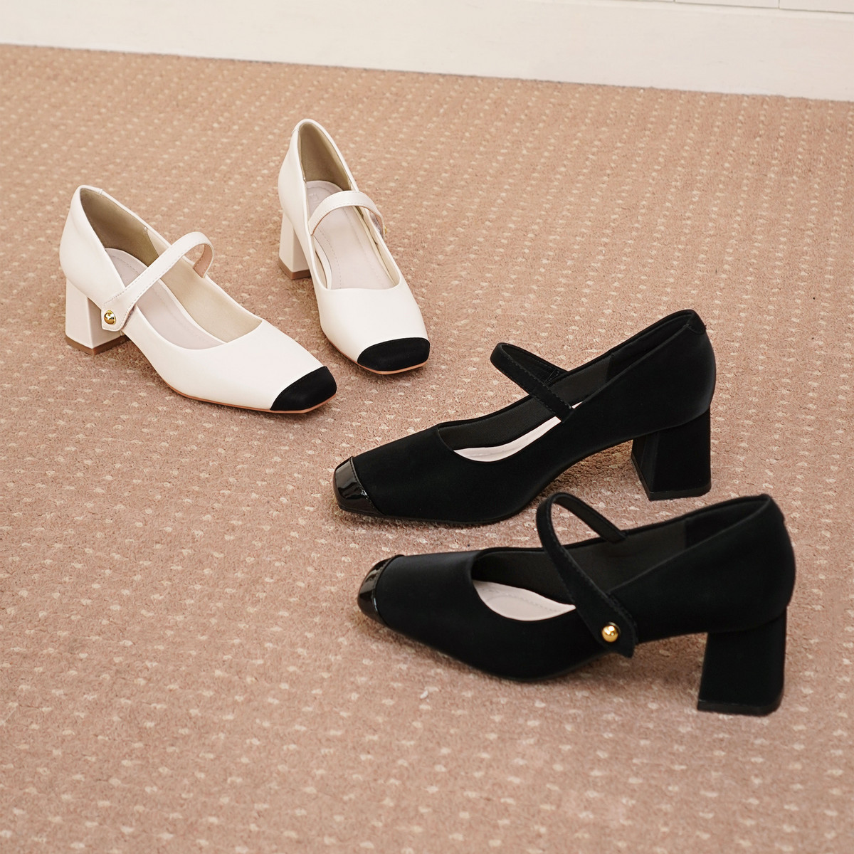 รองเท้าส้นสูงผู้หญิง DL0557