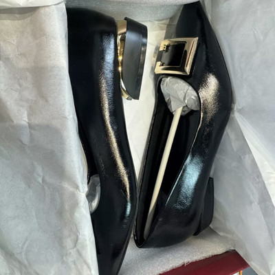 สีสัน: ดำ  / Size : 35