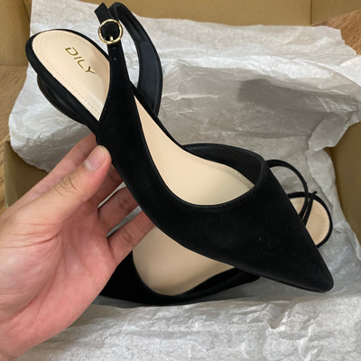 สีสัน: ดำ / Size : 36