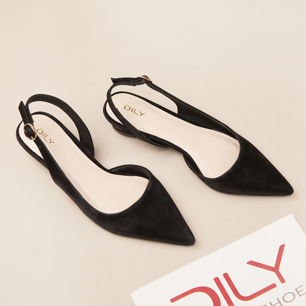 รองเท้าสลิงแบ็ค AA0439