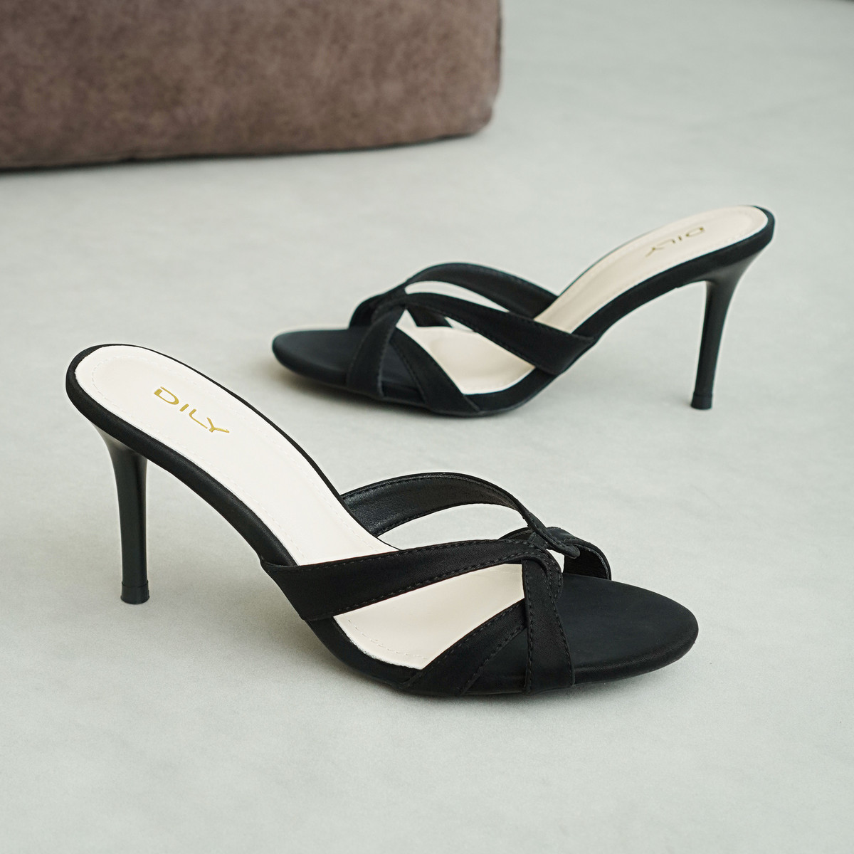 รองเท้าเปิดส้นส้นสูง DL0609