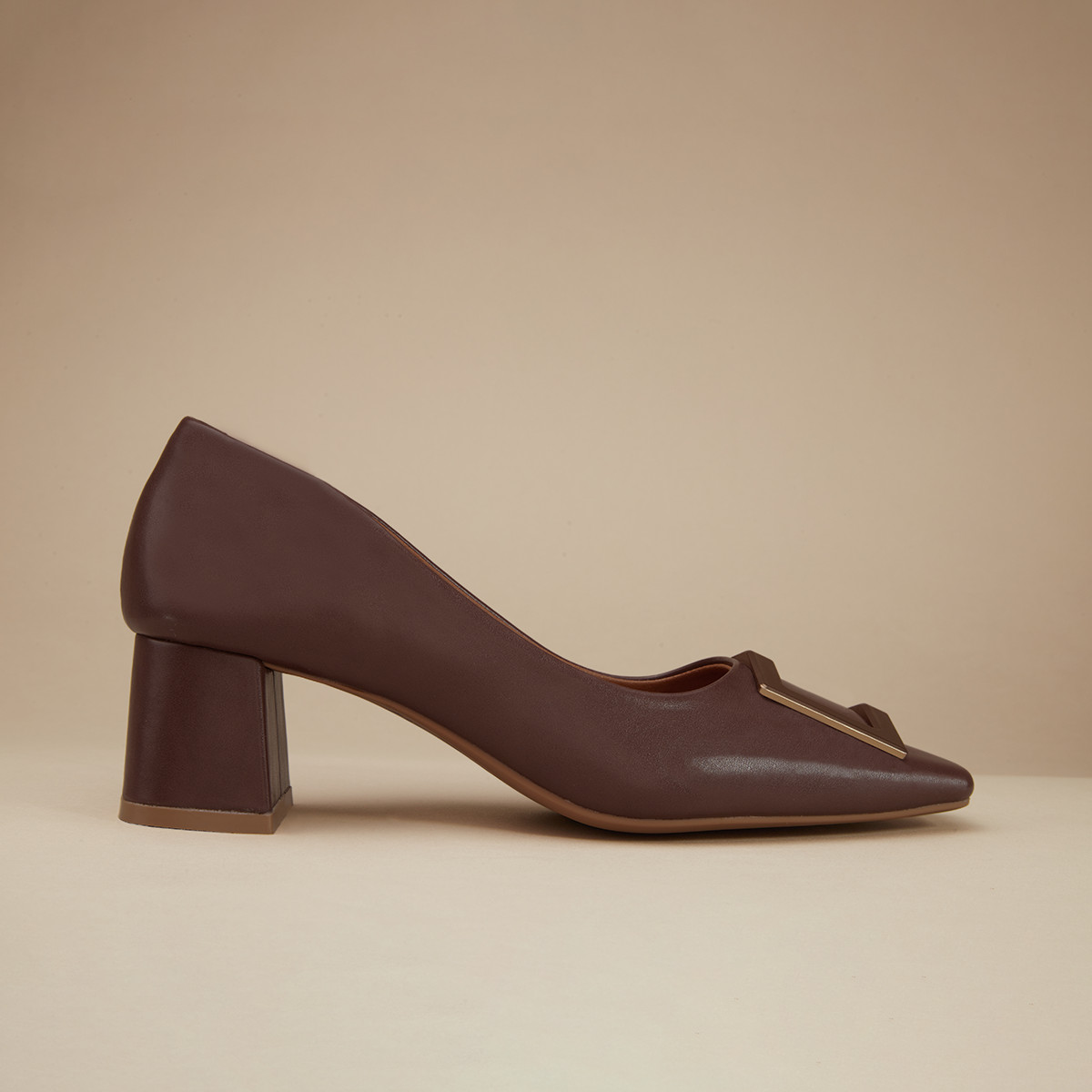 รองเท้าส้นสูงผู้หญิง AA0407