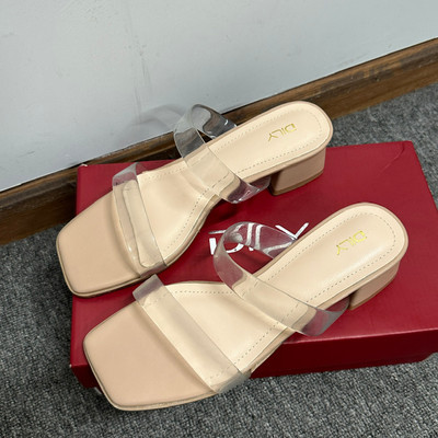 สีสัน: น้ำตาล / Size : 38