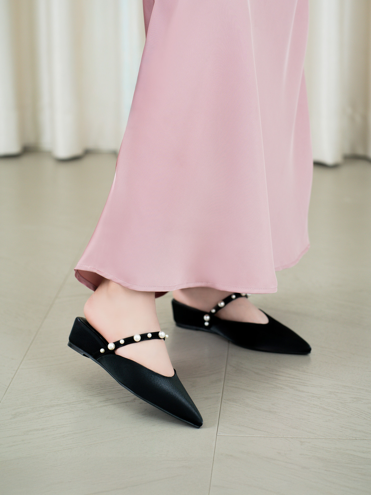 รองเท้าแตะส้นเตารีด DL0617