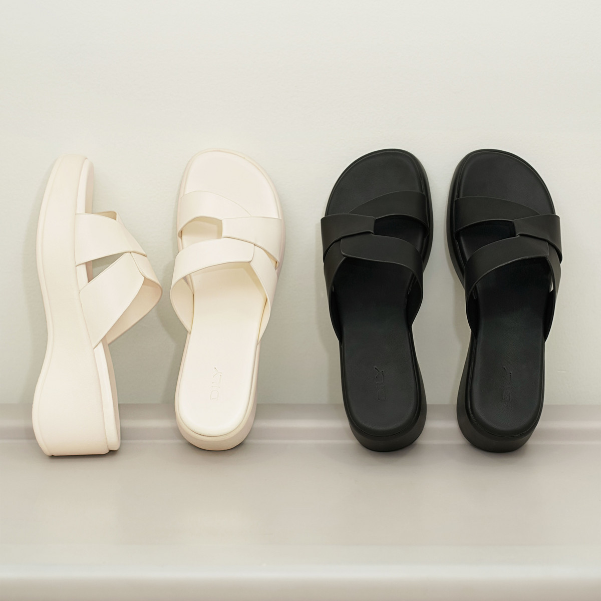 รองเท้าแตะพื้นหนา AA0429